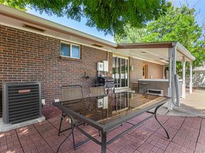 2112 S Olathe Street, Aurora CO 80013