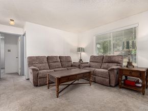 2112 S Olathe Street, Aurora CO 80013