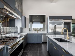 6954 S Espana Way, Centennial CO 80016