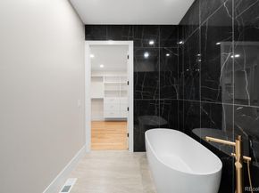 6954 S Espana Way, Centennial CO 80016