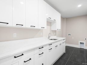 6954 S Espana Way, Centennial CO 80016
