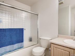 Undisclosed Address #2484682, Aurora CO 80017