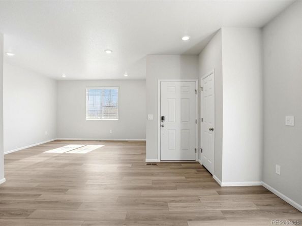 2163 E 164th Avenue, Thornton CO 80602
