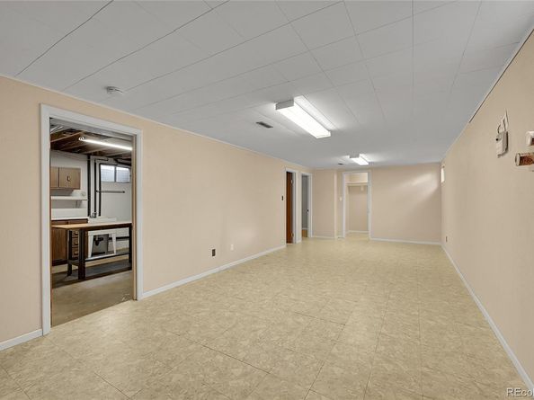 9083 W Iowa Avenue, Lakewood CO 80232