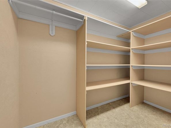 9083 W Iowa Avenue, Lakewood CO 80232