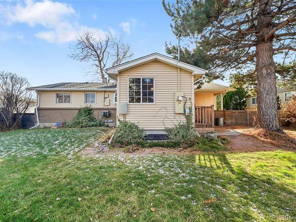 9083 W Iowa Avenue, Lakewood CO 80232