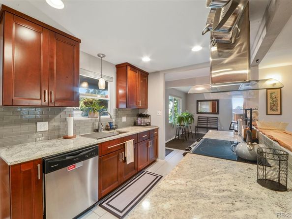 2110 Tabor Drive, Lakewood CO 80215