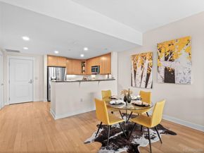 7220 W Bonfils Lane 205, Lakewood CO 80226
