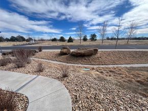 2029 S Flanders Way B, Aurora CO 80013