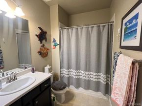 2029 S Flanders Way B, Aurora CO 80013