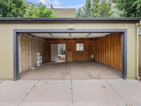 2935 S Sherman Street, Englewood CO 80113