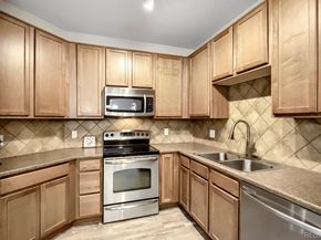 804 Summer Hawk Drive 5207, Longmont CO 80504