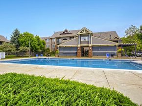 804 Summer Hawk Drive 5207, Longmont CO 80504