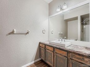 913 S Zeno Way 202, Aurora CO 80017
