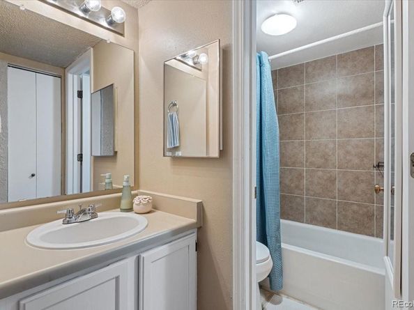 3121 S Tamarac Drive 302H, Denver CO 80231