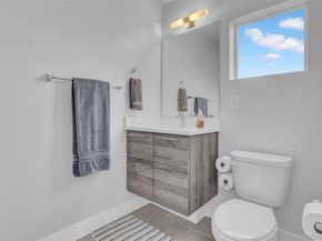 5531 W 11th Place, Lakewood CO 80214