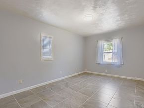 1834 W Crestline Avenue, Littleton CO 80120