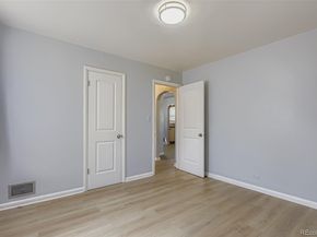 1834 W Crestline Avenue, Littleton CO 80120