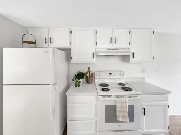 1837 S Pitkin Circle 27, Aurora CO 80017