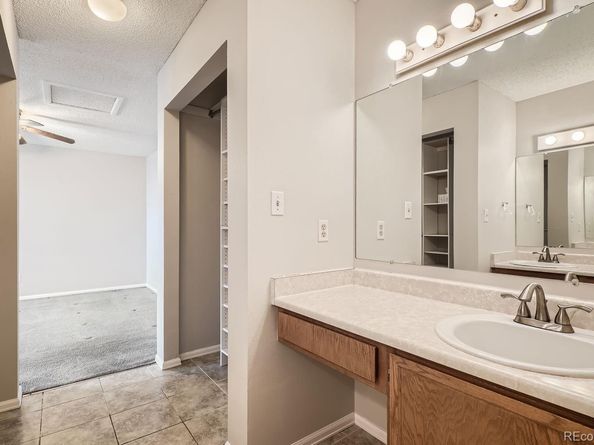 10490 W Jewell Avenue D, Lakewood CO 80232