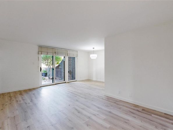 460 S Marion Parkway 102, Denver CO 80209