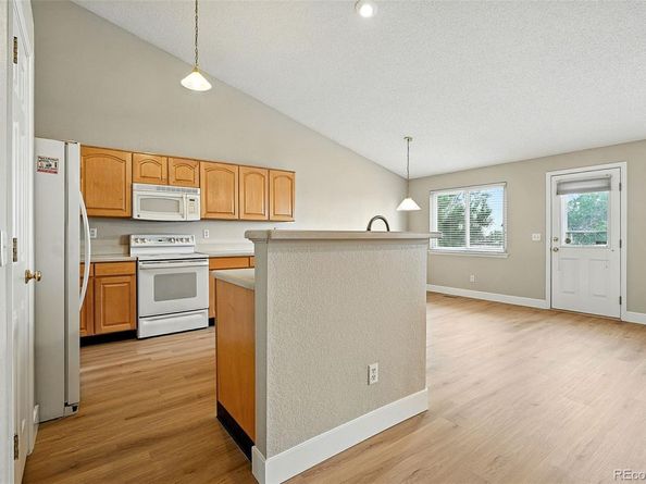 19841 E Stanford Avenue, Centennial CO 80015