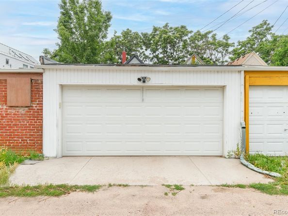 2211 W 33rd Avenue, Denver CO 80211