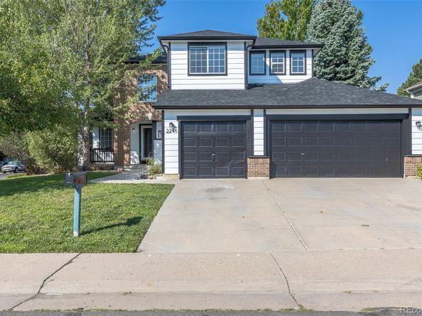 2241 S Walden Street, Aurora CO 80013