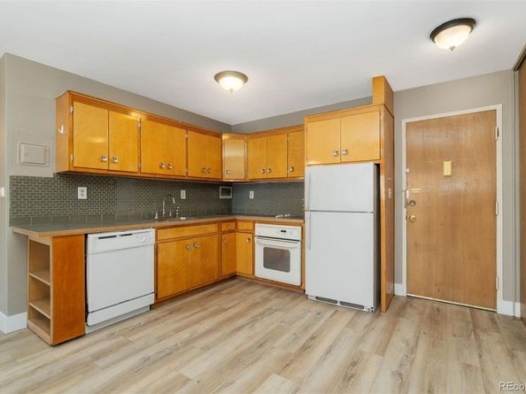 1121 Albion Street 305, Denver CO 80220
