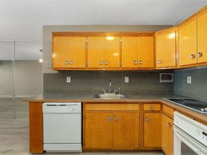 1121 Albion Street 305, Denver CO 80220