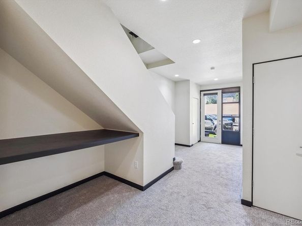 2404 S Xanadu Way, Aurora CO 80014