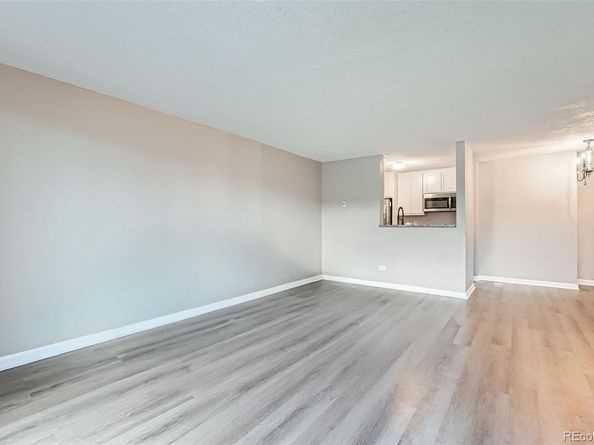 2231 S Vaughn Way 114B, Aurora CO 80014