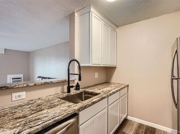 2231 S Vaughn Way 114B, Aurora CO 80014