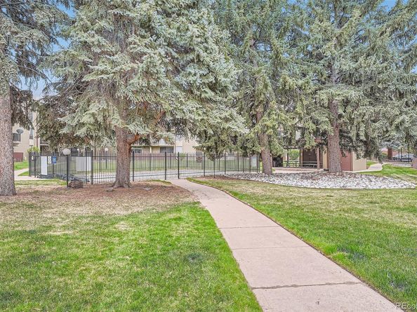 2231 S Vaughn Way 114B, Aurora CO 80014