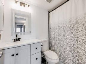 2575 S Syracuse Way K201, Denver CO 80231