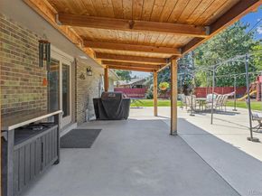 2521 S Chase Lane, Lakewood CO 80227