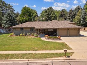 2521 S Chase Lane, Lakewood CO 80227