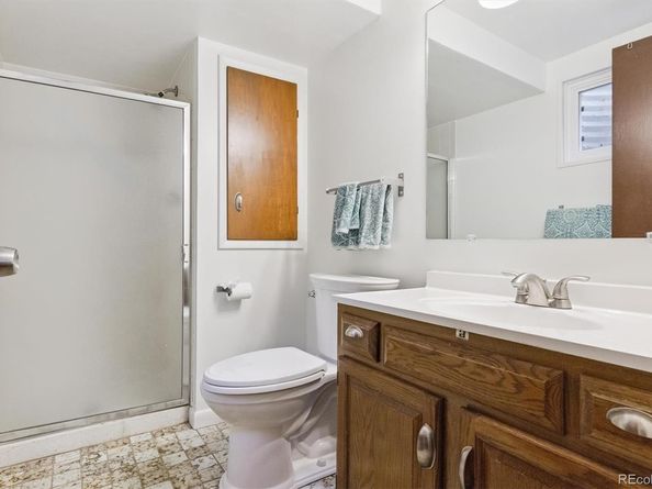 2521 S Chase Lane, Lakewood CO 80227