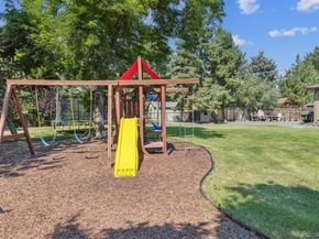 2521 S Chase Lane, Lakewood CO 80227
