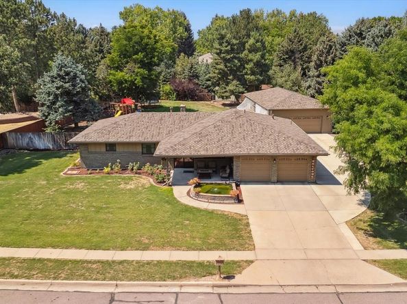 2521 S Chase Lane, Lakewood CO 80227