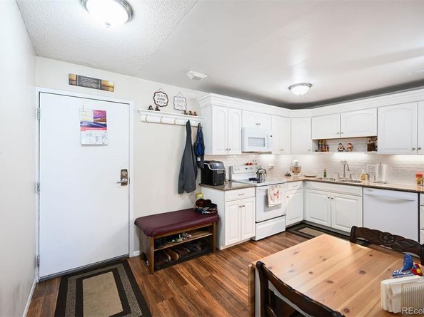 650 S Clinton Street 11B, Denver CO 80247