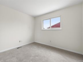 479 S Kingston Circle, Aurora CO 80012