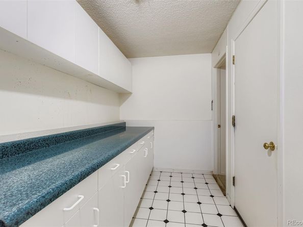 8595 E Union Avenue, Denver CO 80237