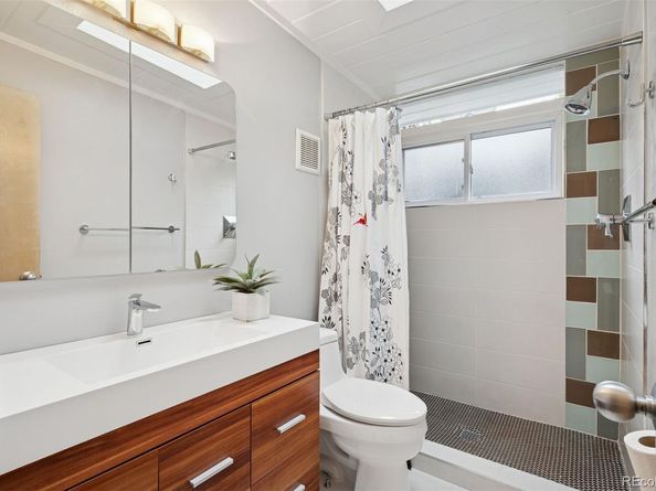 1355 S Elm Street, Denver CO 80222