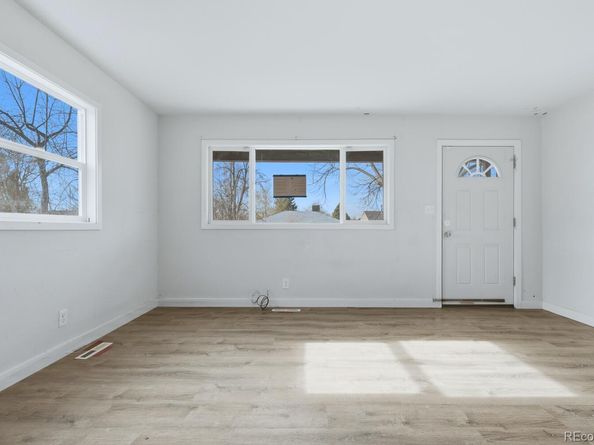 1170 Elmira Street, Aurora CO 80010