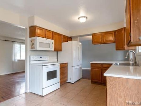 9447 W Brittany Avenue, Littleton CO 80123