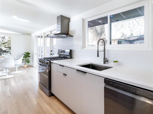 2435 S Meade Street, Denver CO 80219