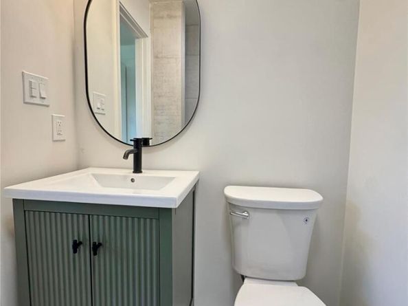 2435 S Meade Street, Denver CO 80219