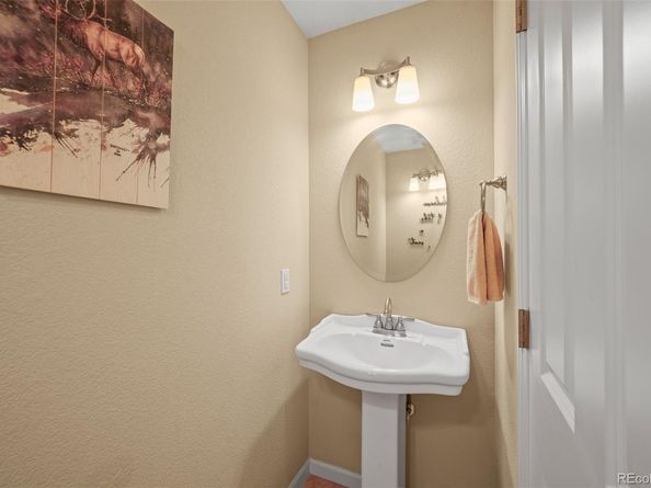 720 Emerald Lane, Lakewood CO 80214