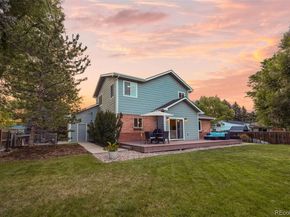 720 Emerald Lane, Lakewood CO 80214